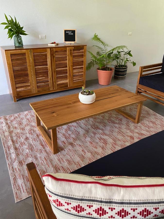 Scarlet House Villa Carate Ngoại thất bức ảnh